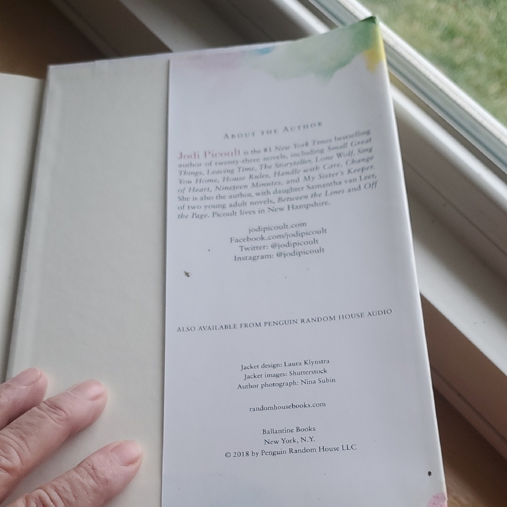 🎈Jodi Picoult 'A Spark of Light' Hardcover Book🎈 - Picture 5 of 6
